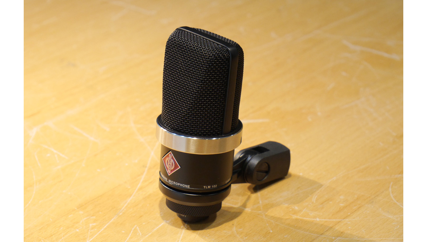 NEUMANN TLM102 BK - マイク