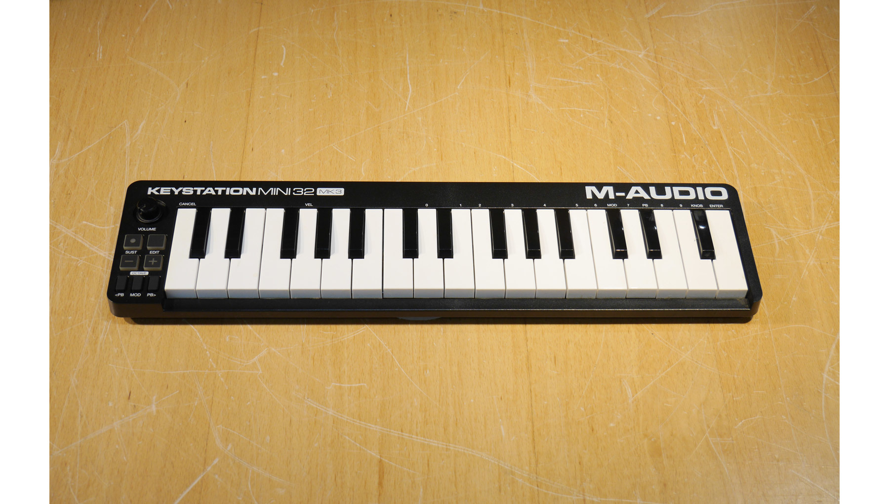 Keystation Mini 32 MK3 ★3/31まで！中古セール