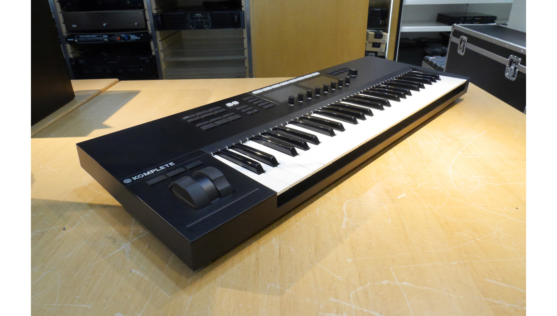 Native Instruments KOMPLETE KONTROL S49 MK2 ☆7/31まで！USED 