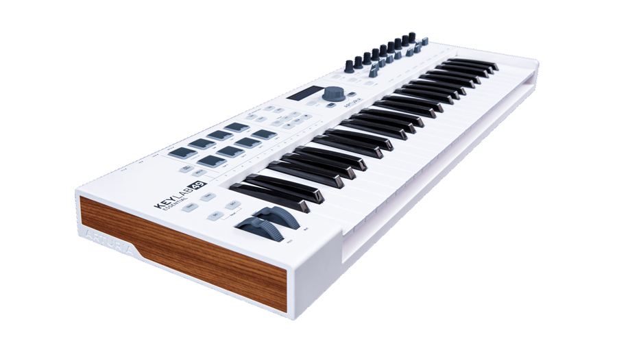 大人気商品 新品未開封 Arturia Keylab 49 MIDIキーボード | www.raffin.bz